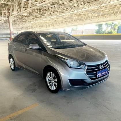 HYUNDAI HB20S 1.6 COMFORT PLUS 16V FLEX 4P AUTOMÁTICO